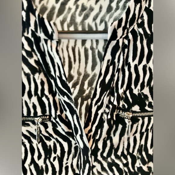 Long sleeve blouse - Picture 2 of 7